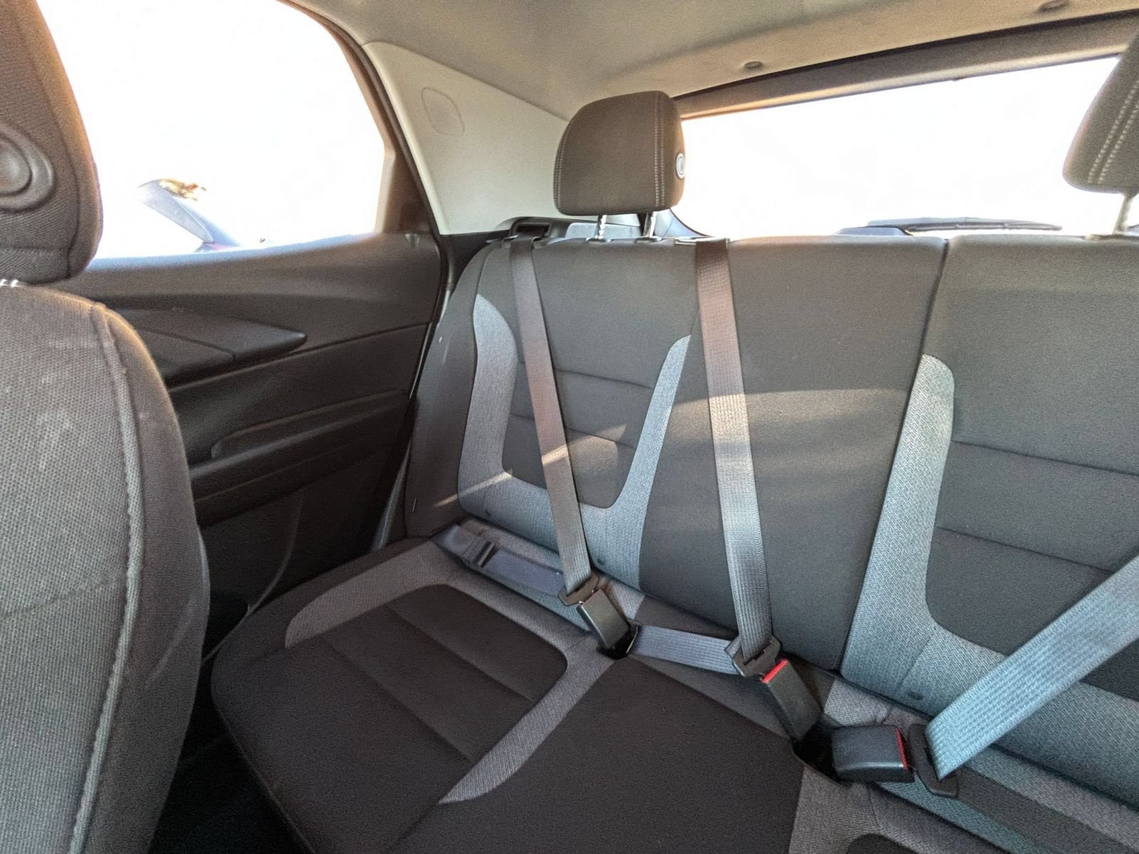Used 2025 Chevrolet TrailBlazer LT FWD image 38