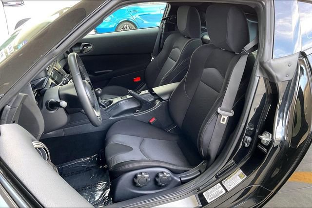 Used 2023 Nissan Z w/ Floor Mat Package RWD image 24