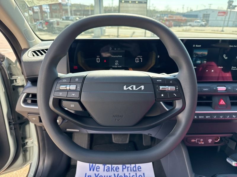 New 2026 Kia K4 LXS image 23