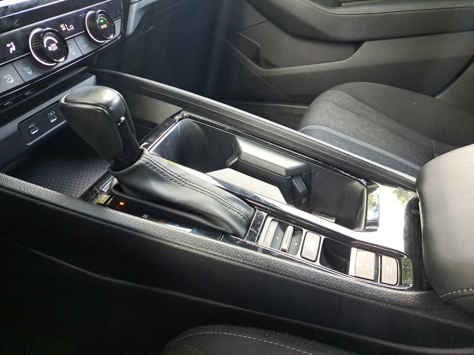 Used 2023 Honda Accord Sport image 30