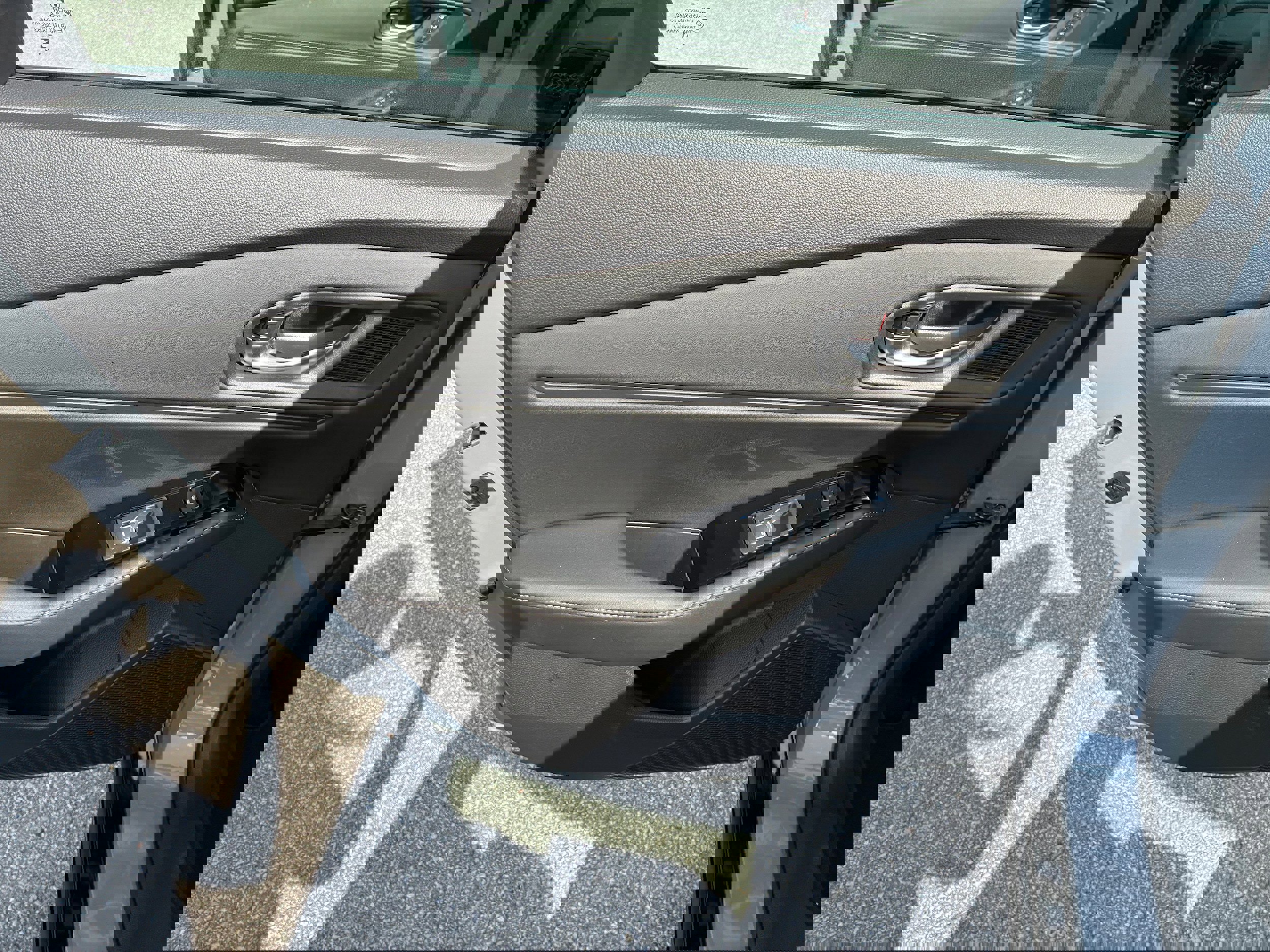 Used 2024 Honda Accord Touring image 12