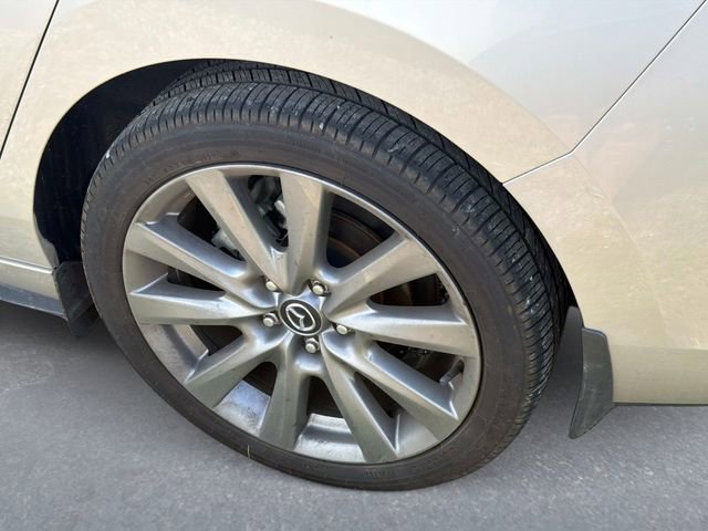 Used 2024 MAZDA MAZDA3 s image 9