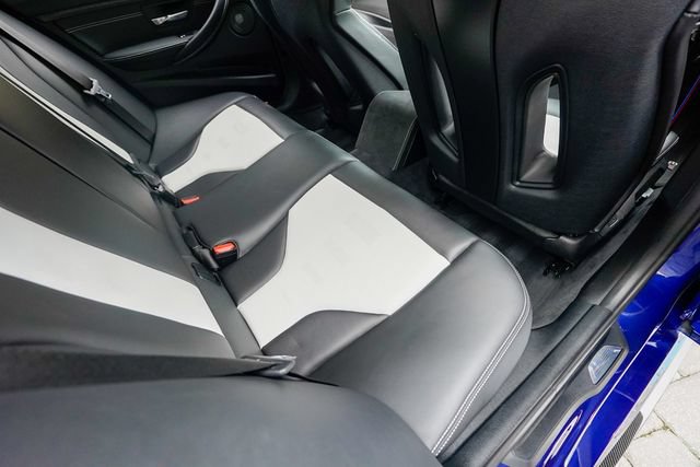Used 2018 BMW M3 CS w/ Executive Package RWD image 96