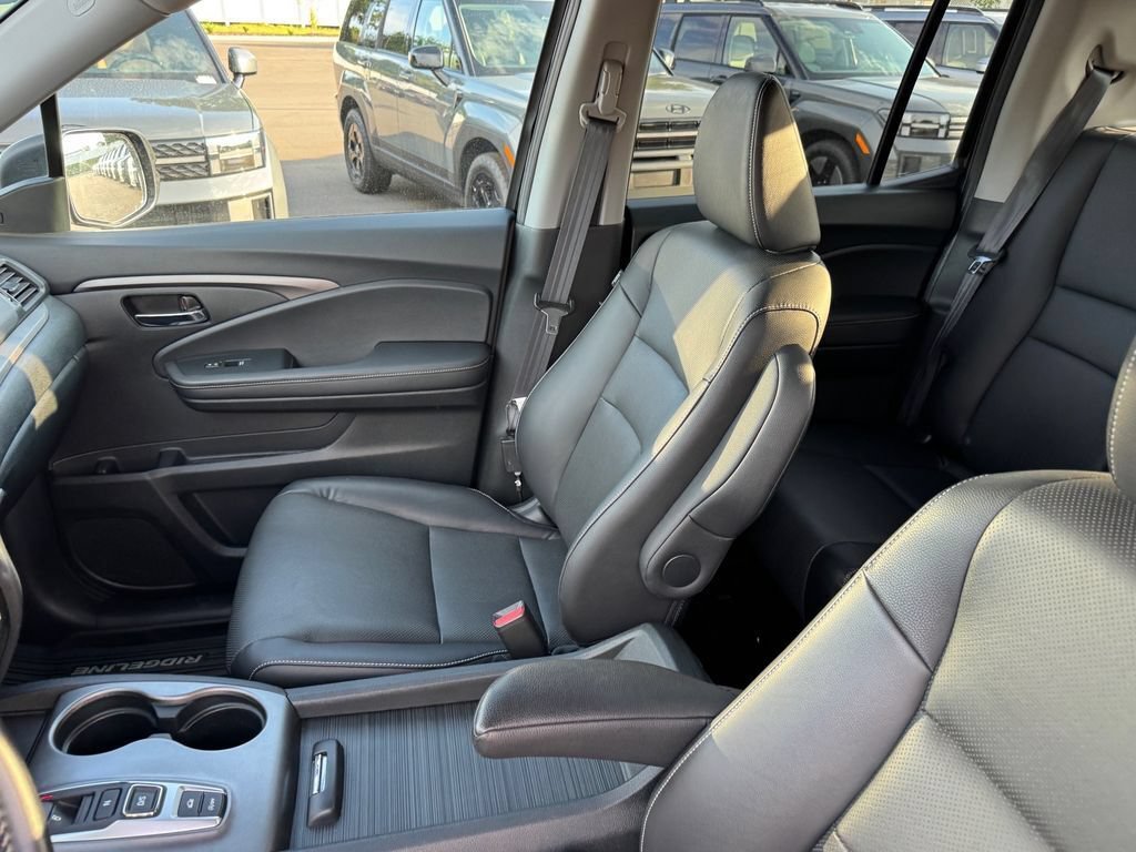 Used 2023 Honda Ridgeline RTL image 10
