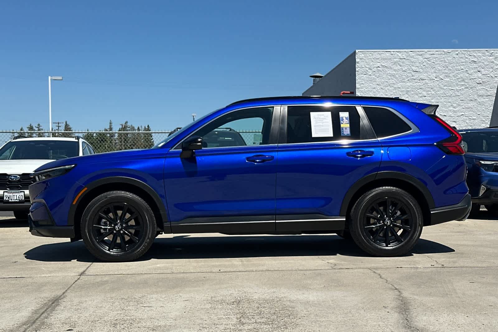 Used 2025 Honda CR-V Sport-L image 6