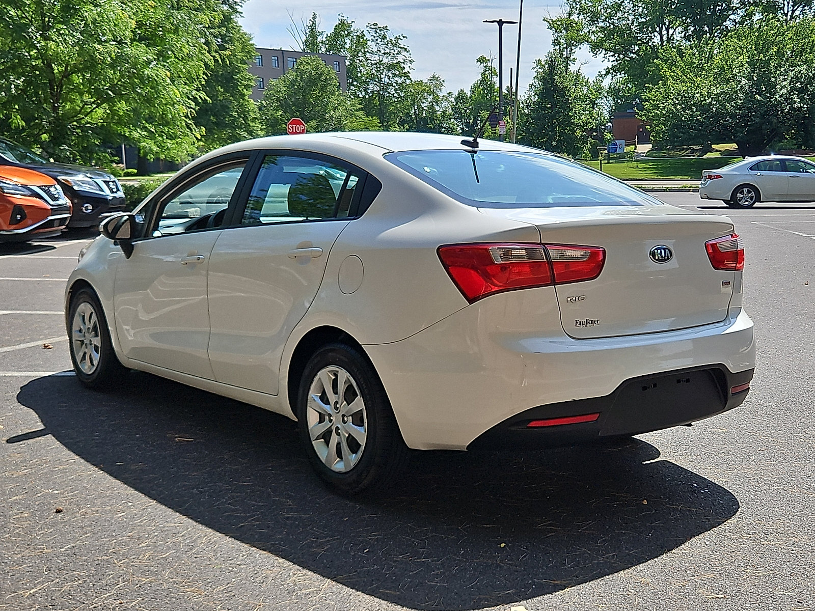 Used 2015 Kia Rio LX w/ Power Package FWD image 4
