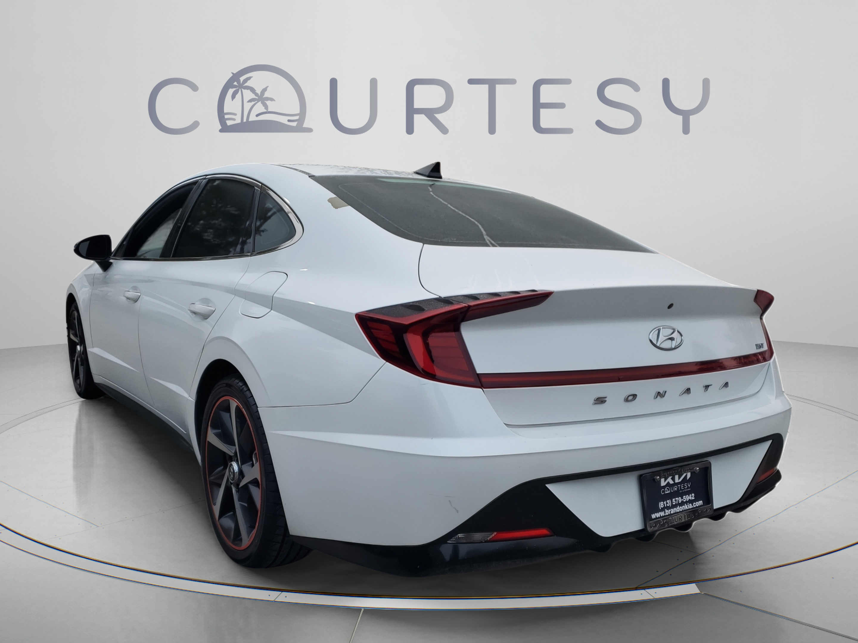 Used 2021 Hyundai Sonata SEL Plus FWD image 3