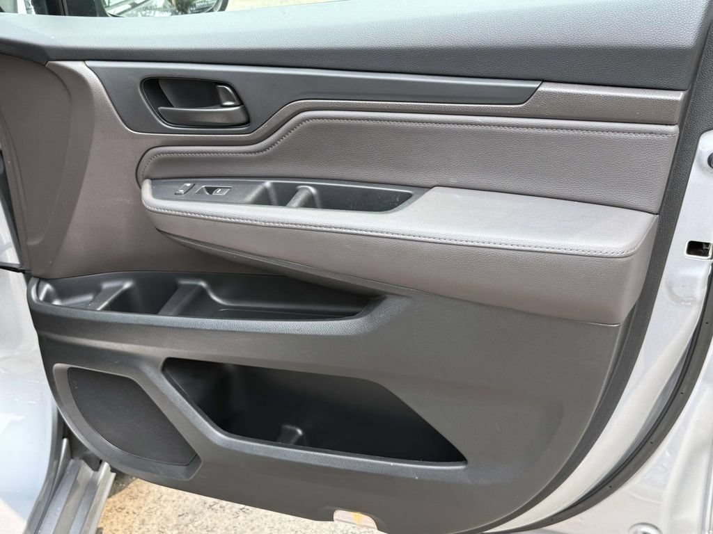 Used 2019 Honda Odyssey Touring image 7