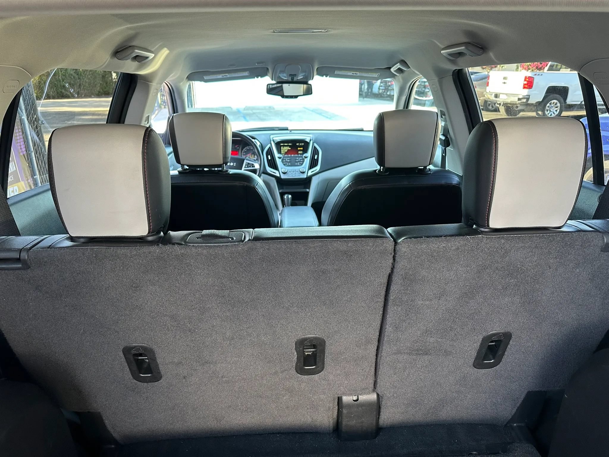 Used 2017 GMC Terrain SLT FWD image 40