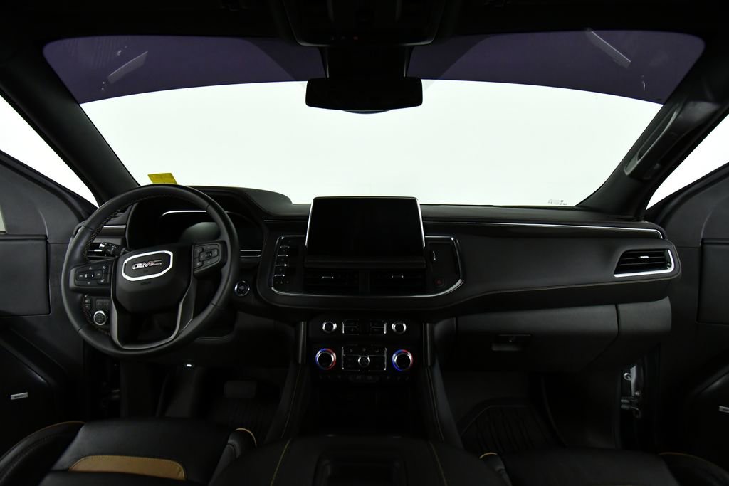 Used 2023 GMC Yukon AT4 w/ AT4 Premium Package image 18