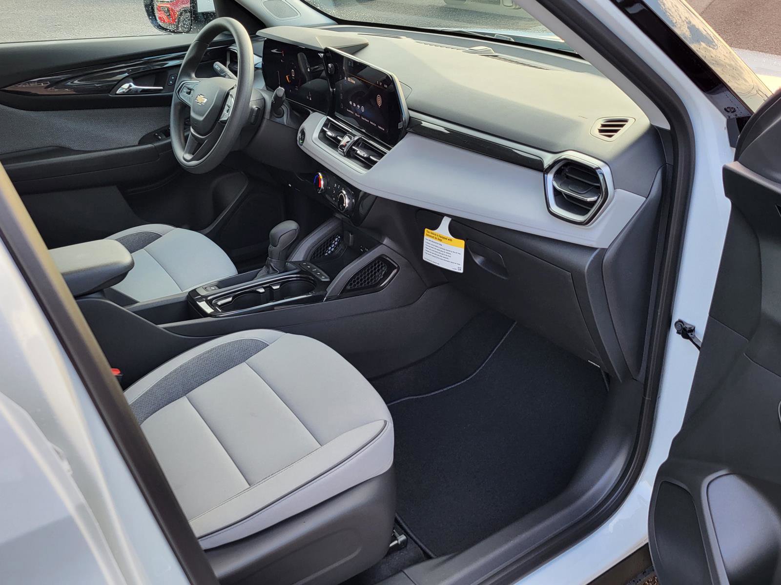 New 2026 Chevrolet TrailBlazer LT w/ LPO, Blackout Package image 9