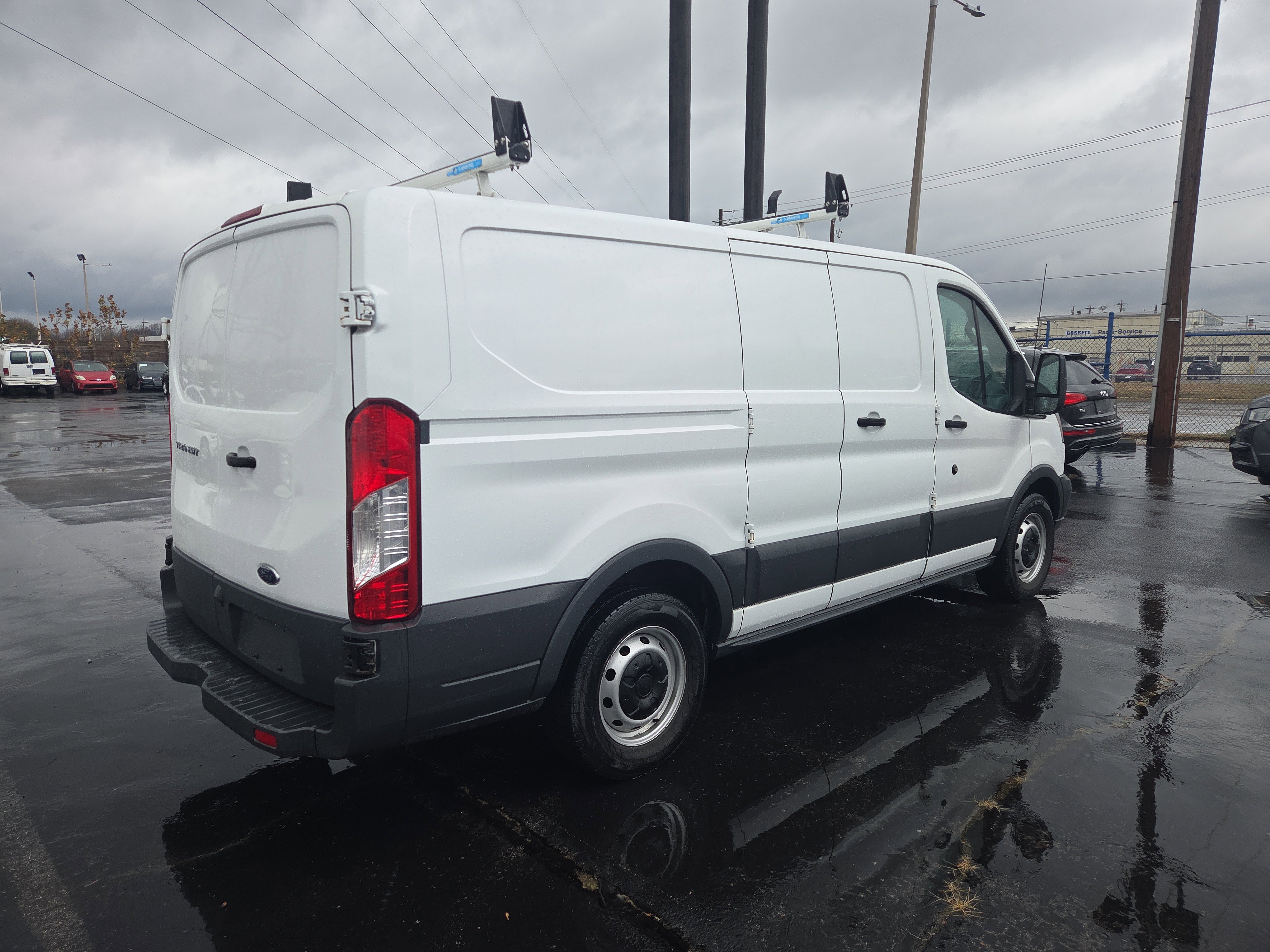 Used 2018 Ford Transit 150 130 Low Roof image 5