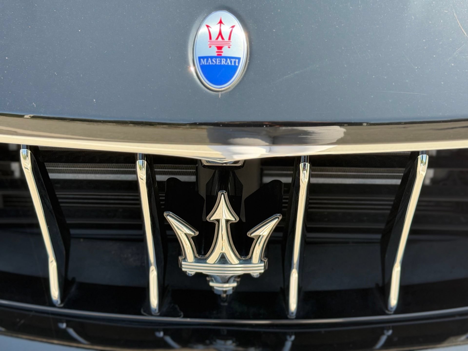 Used 2021 Maserati Levante AWD/4WD image 23