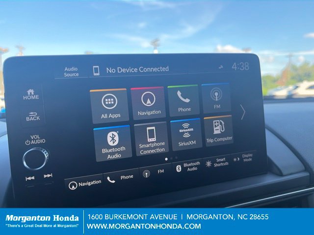 Used 2025 Honda Pilot Touring image 23
