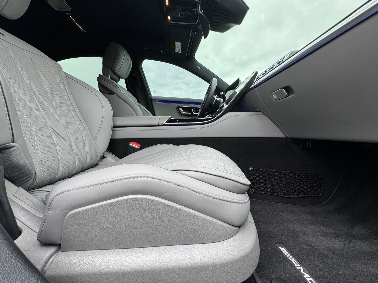 Used 2025 Mercedes-Benz S 63 AMG S image 18