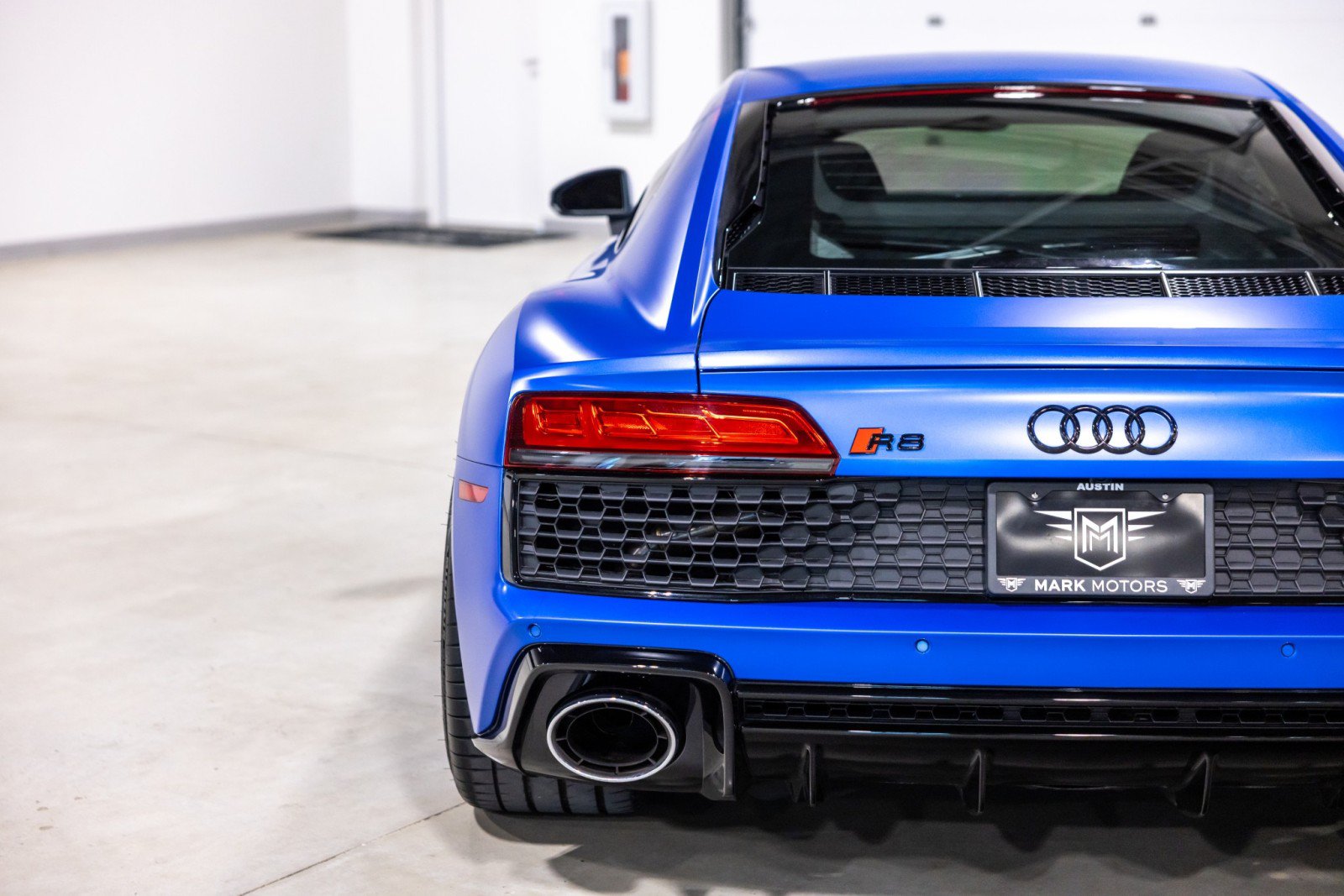 Used 2023 Audi R8 V10 performance RWD image 14