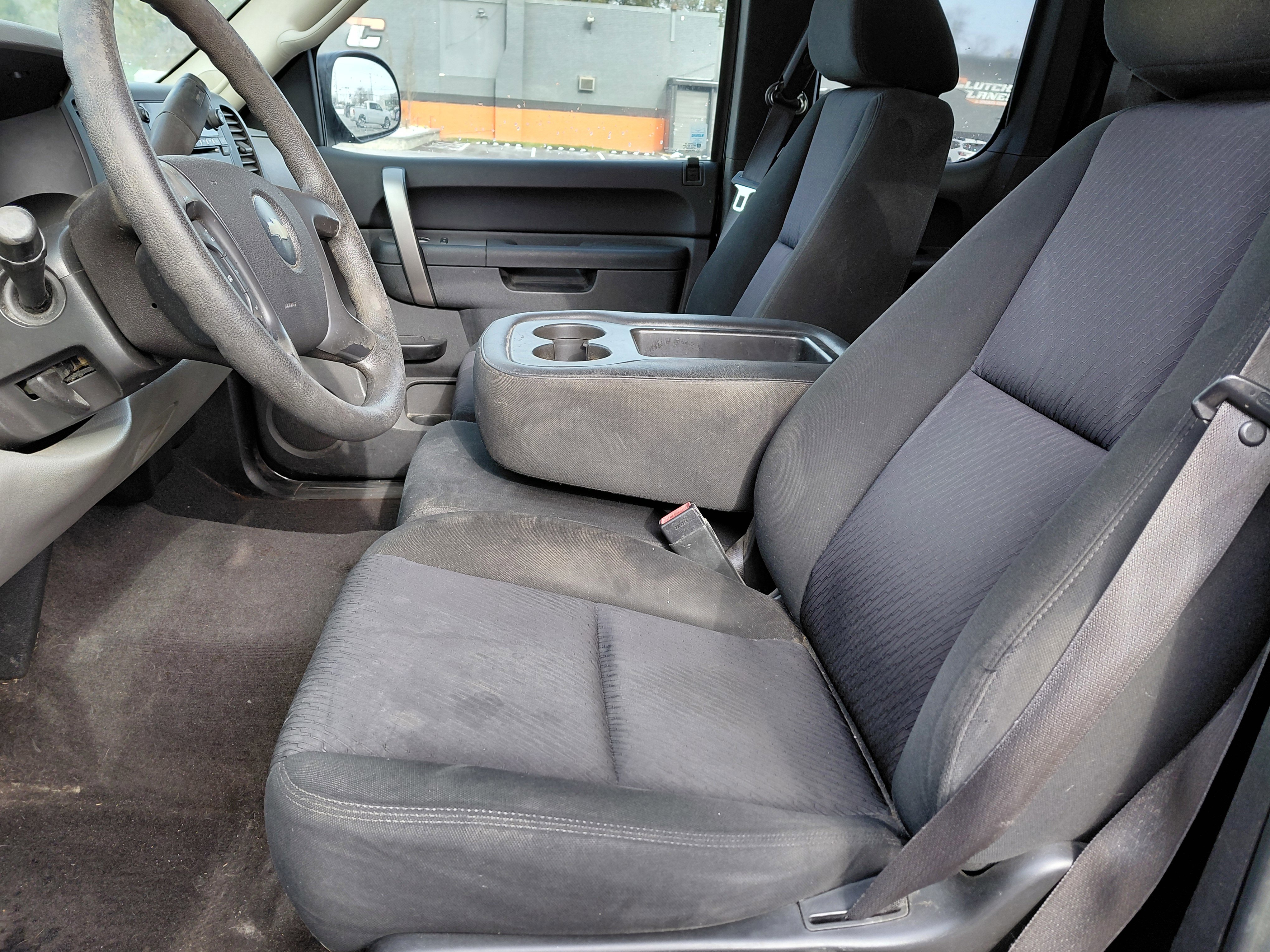 Used 2010 Chevrolet Silverado 1500 LS image 16