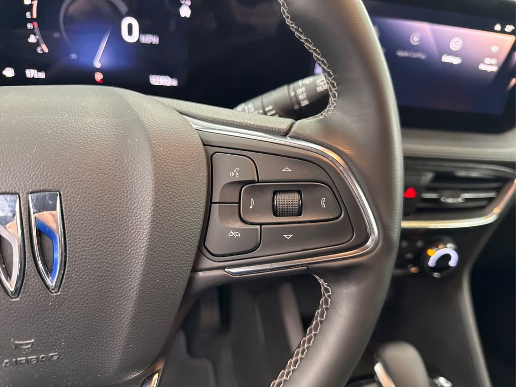 Used 2025 Buick Encore GX Preferred w/ Comfort Package image 25