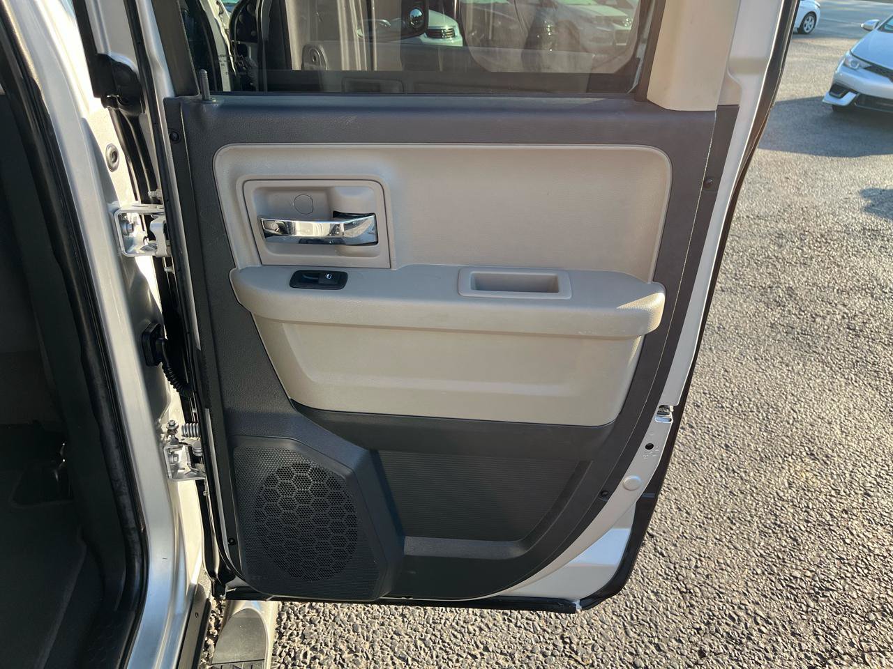 Used 2012 RAM 1500 Classic SLT AWD/4WD image 30