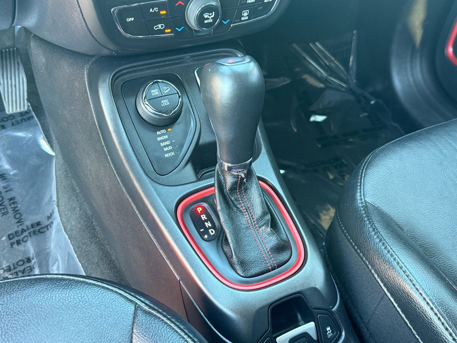 Used 2021 Jeep Compass Trailhawk image 25