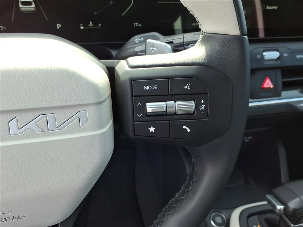 New 2025 Kia K4 GT-Line w/ GT-Line Premium Package image 21