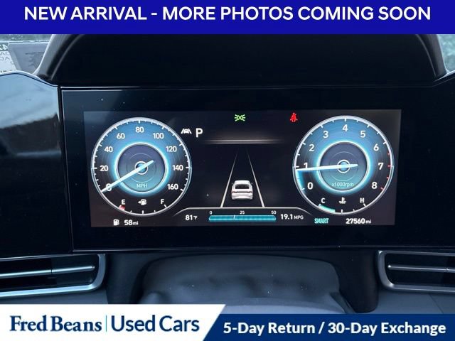 Used 2023 Hyundai Elantra SEL w/ Convenience Package FWD image 12