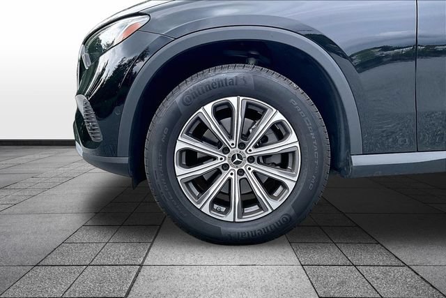 Certified 2025 Mercedes-Benz GLC 300 4MATIC image 5