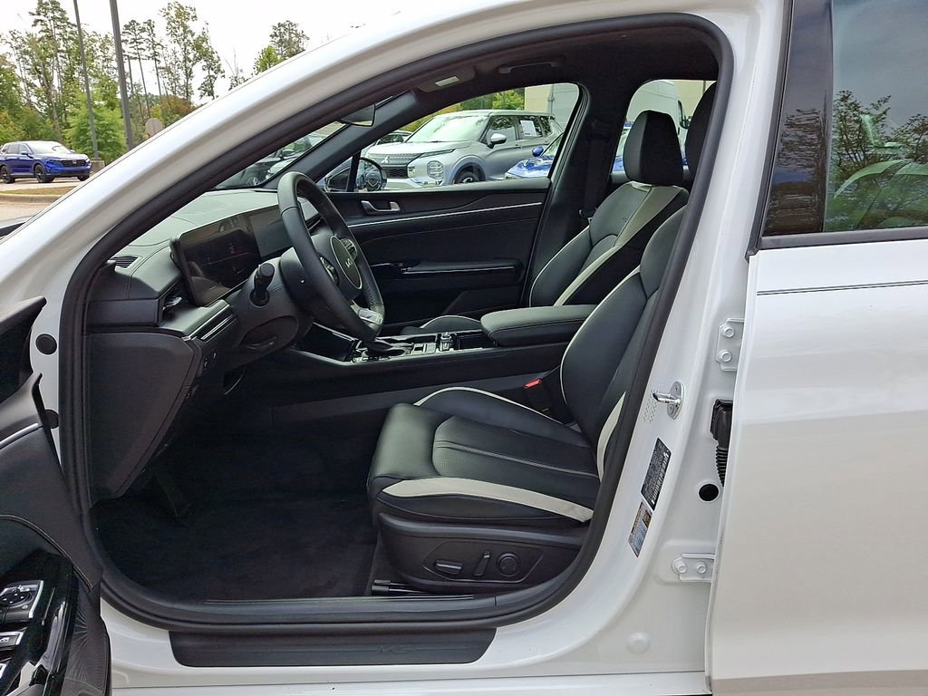 Used 2025 Kia K5 GT-Line image 14