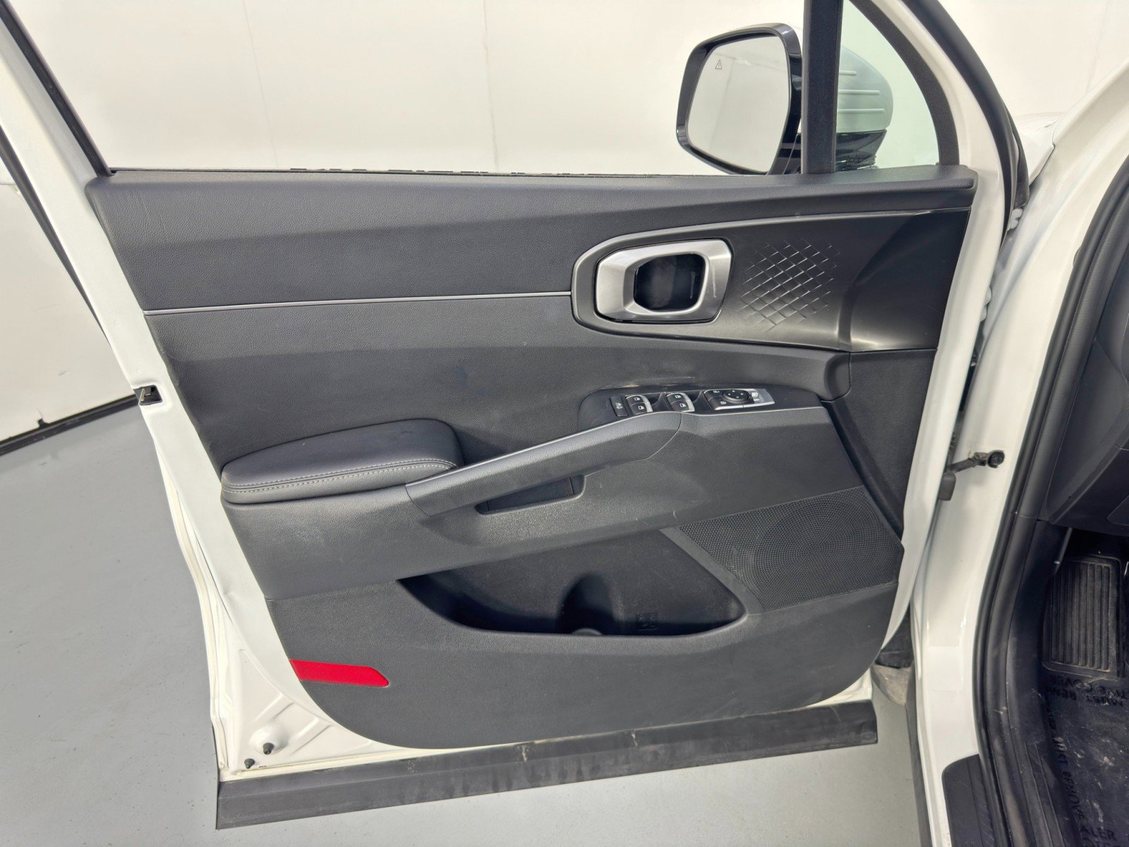 Used 2021 Kia Sorento S image 39