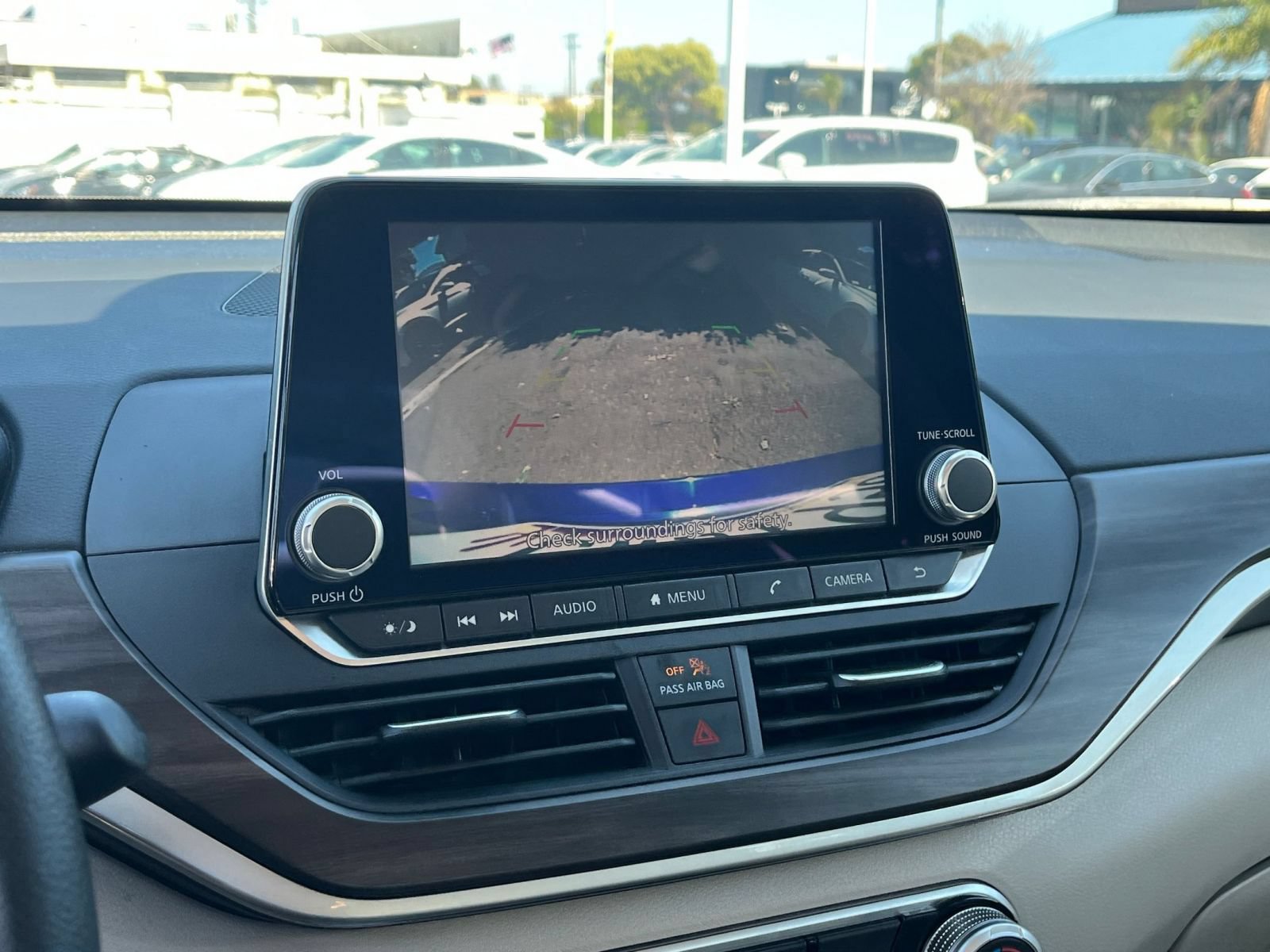 Used 2025 Nissan Altima 2.5 SV FWD image 20