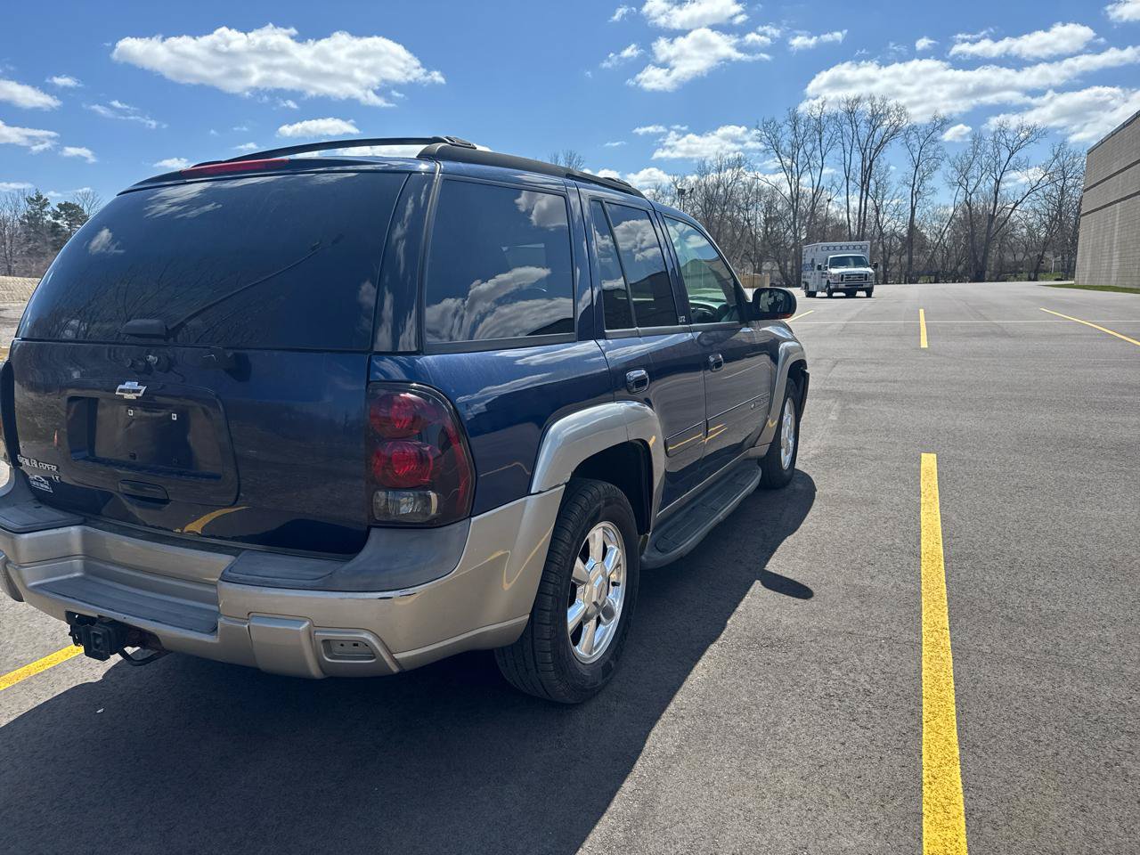 Used 2003 Chevrolet TrailBlazer LTZ AWD/4WD image 5