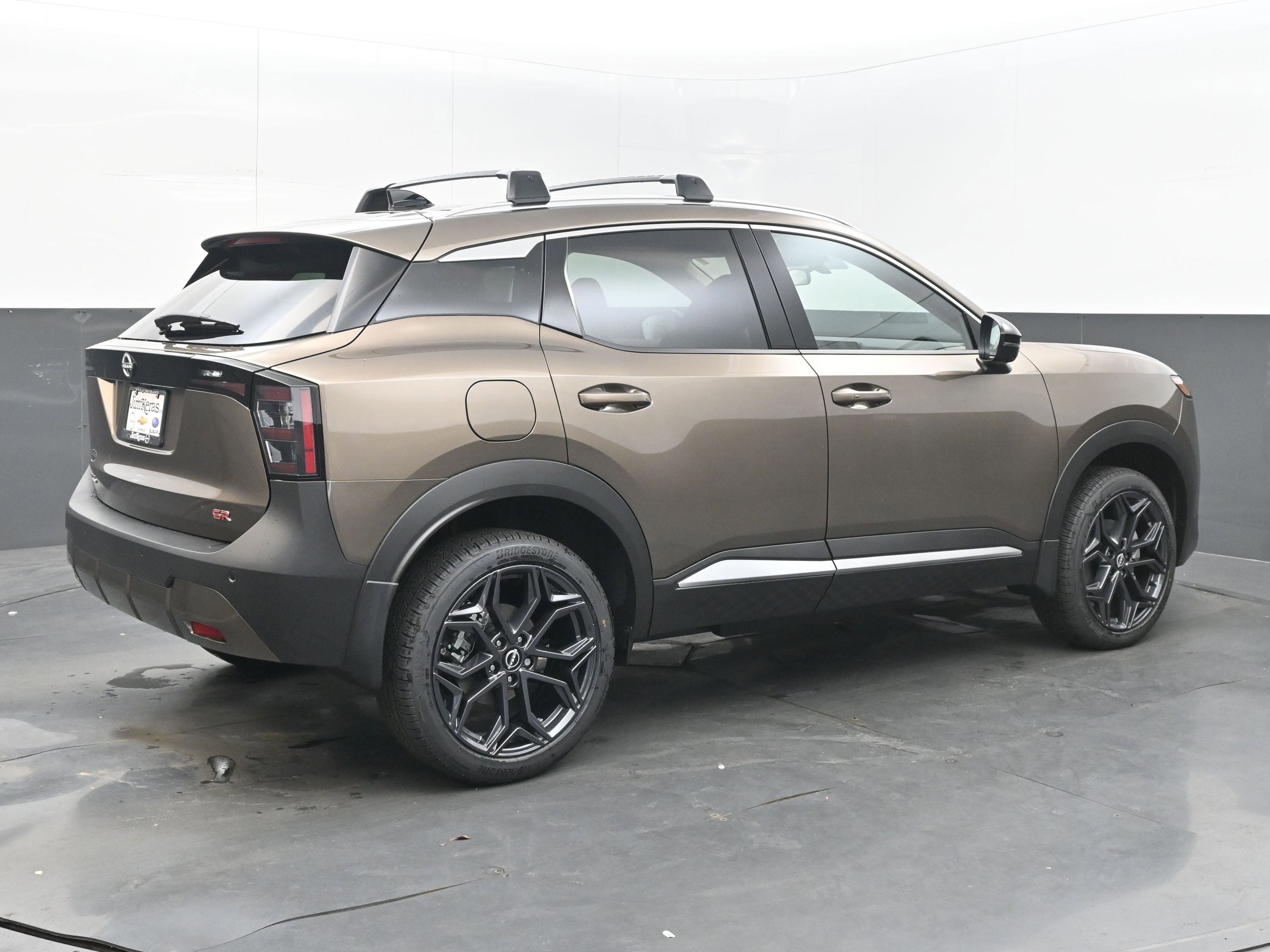 New 2026 Nissan Kicks SR image 7