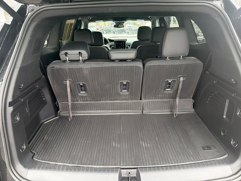 Used 2024 GMC Acadia AT4 image 22