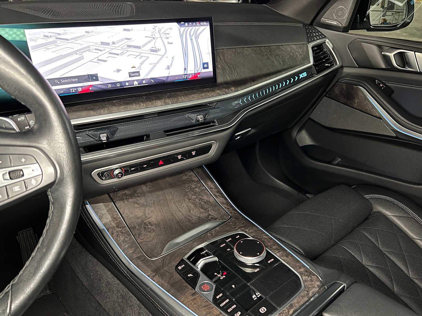 Used 2024 BMW X5 xDrive40i AWD/4WD image 34