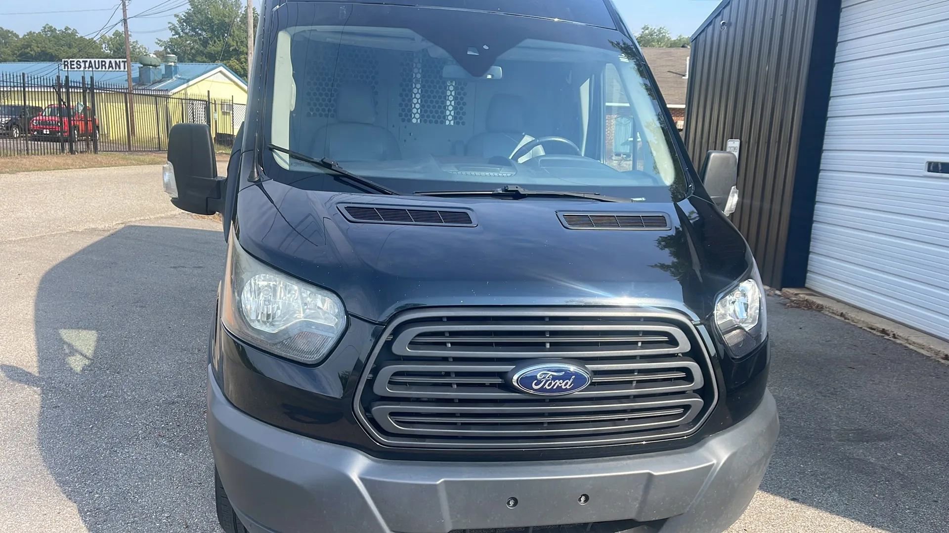 Used 2017 Ford Transit 250 148 High Roof image 3