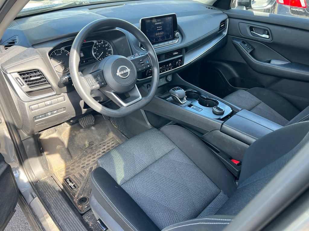 Used 2024 Nissan Rogue SV AWD/4WD image 15