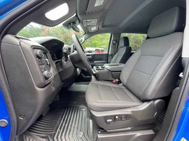 New 2025 Chevrolet Silverado 1500 Custom w/ LPO, Dark Essentials Package AWD/4WD image 17