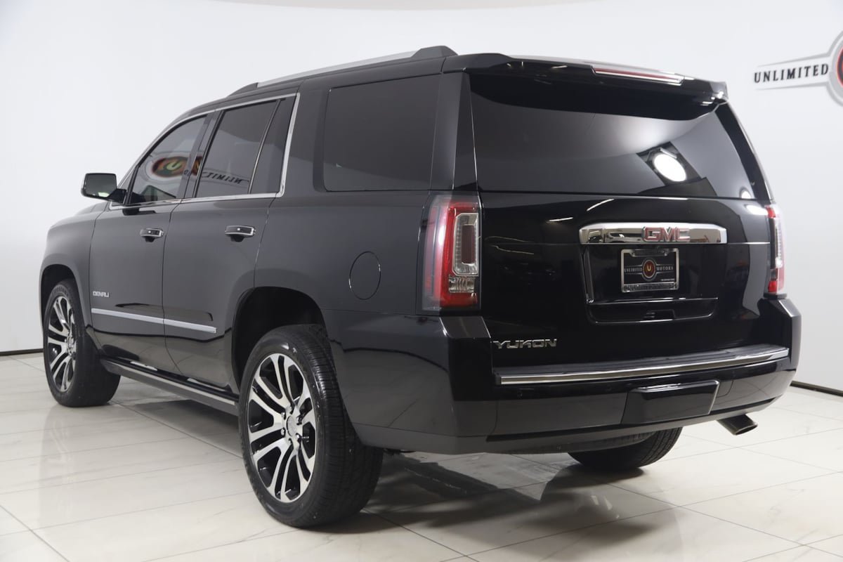Used 2018 GMC Yukon Denali w/ Denali Ultimate Package AWD/4WD image 4