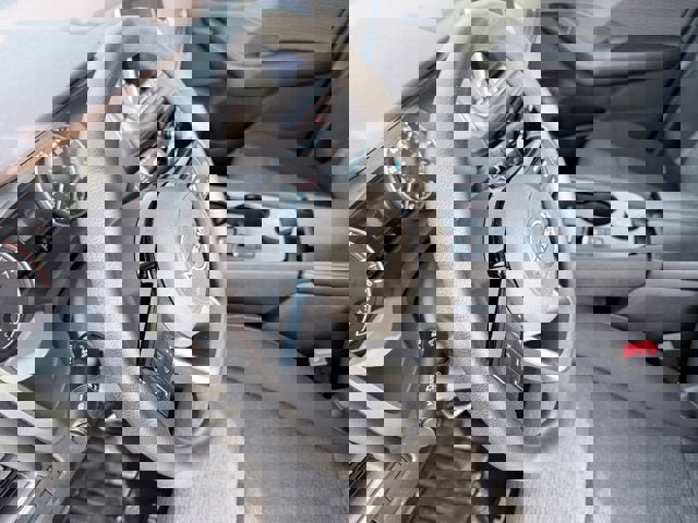 Certified 2022 Nissan Rogue SV image 16