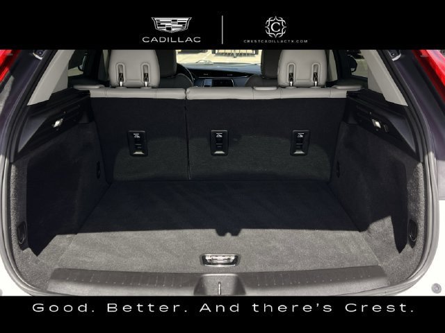 Used 2022 Cadillac XT4 Luxury w/ Cold Weather Package AWD/4WD image 32