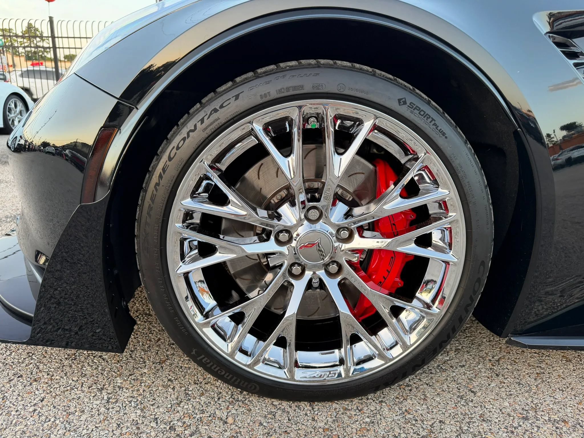Used 2018 Chevrolet Corvette Z06 RWD image 13