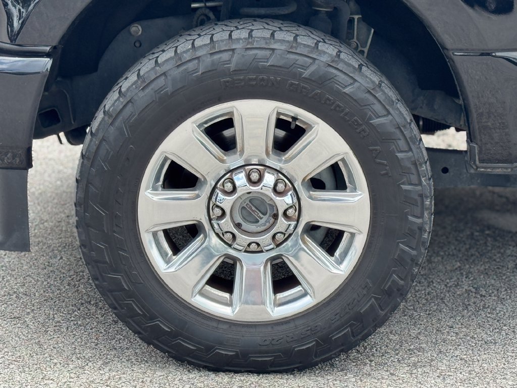 Used 2022 Ford F350 Platinum AWD/4WD image 44