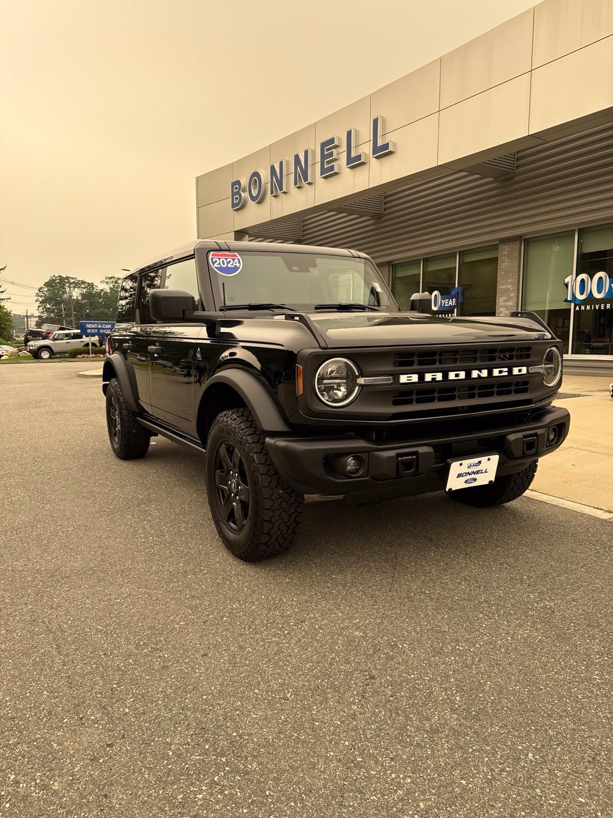 Used 2024 Ford Bronco Black Diamond AWD/4WD image 6