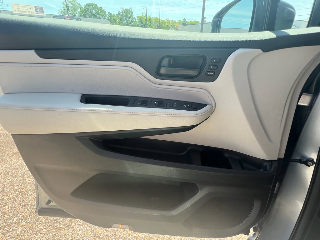 New 2026 Honda Odyssey EX-L image 18