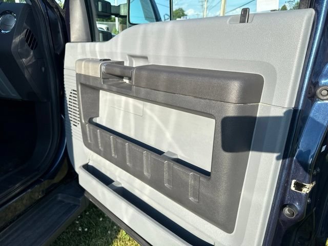 Used 2016 Ford F250 XLT w/ XLT Value Package AWD/4WD image 11
