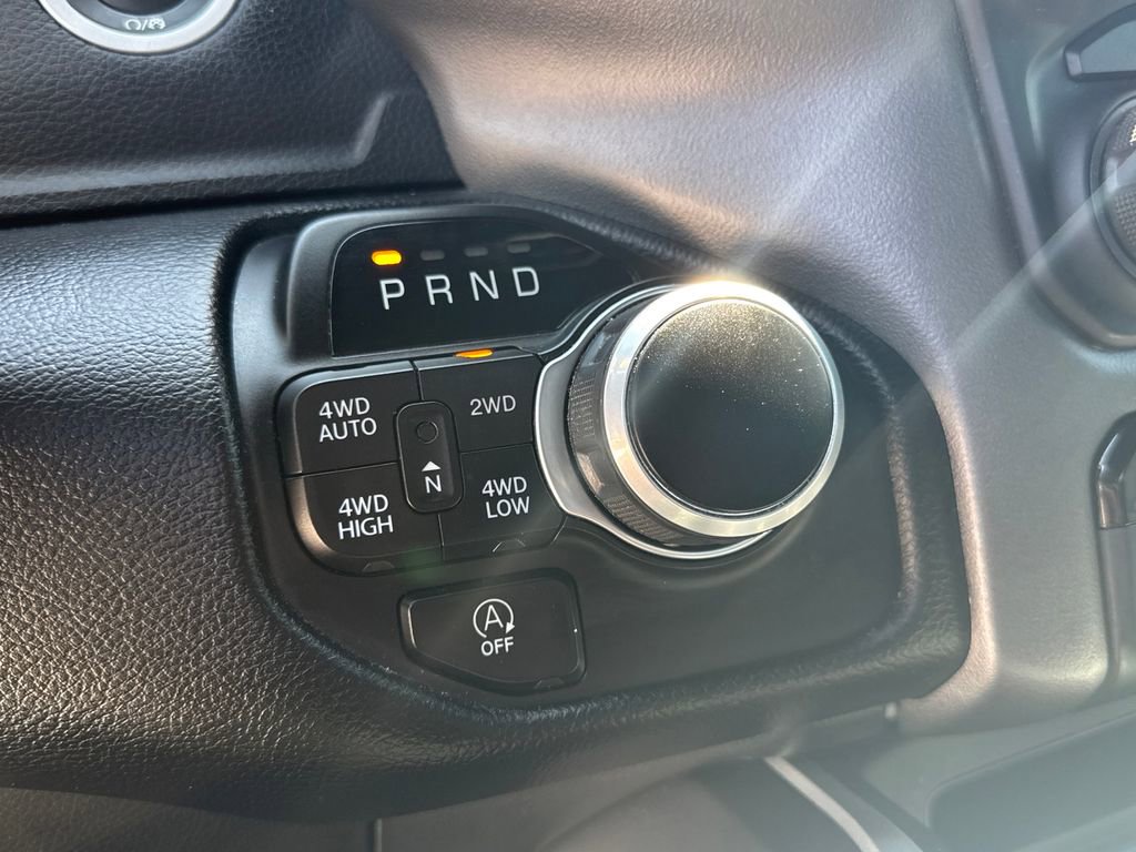 Used 2022 RAM 1500 Big Horn AWD/4WD image 25