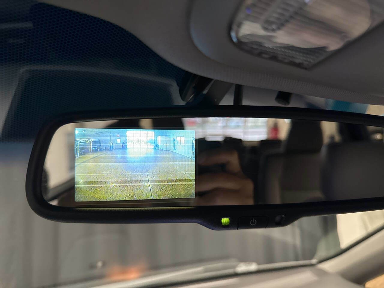 Used 2011 Honda Odyssey EX image 22