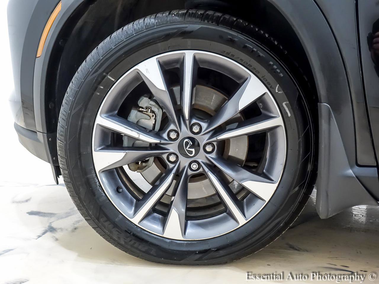 Used 2022 INFINITI QX60 Luxe w/ Performance Audio Package AWD/4WD image 12