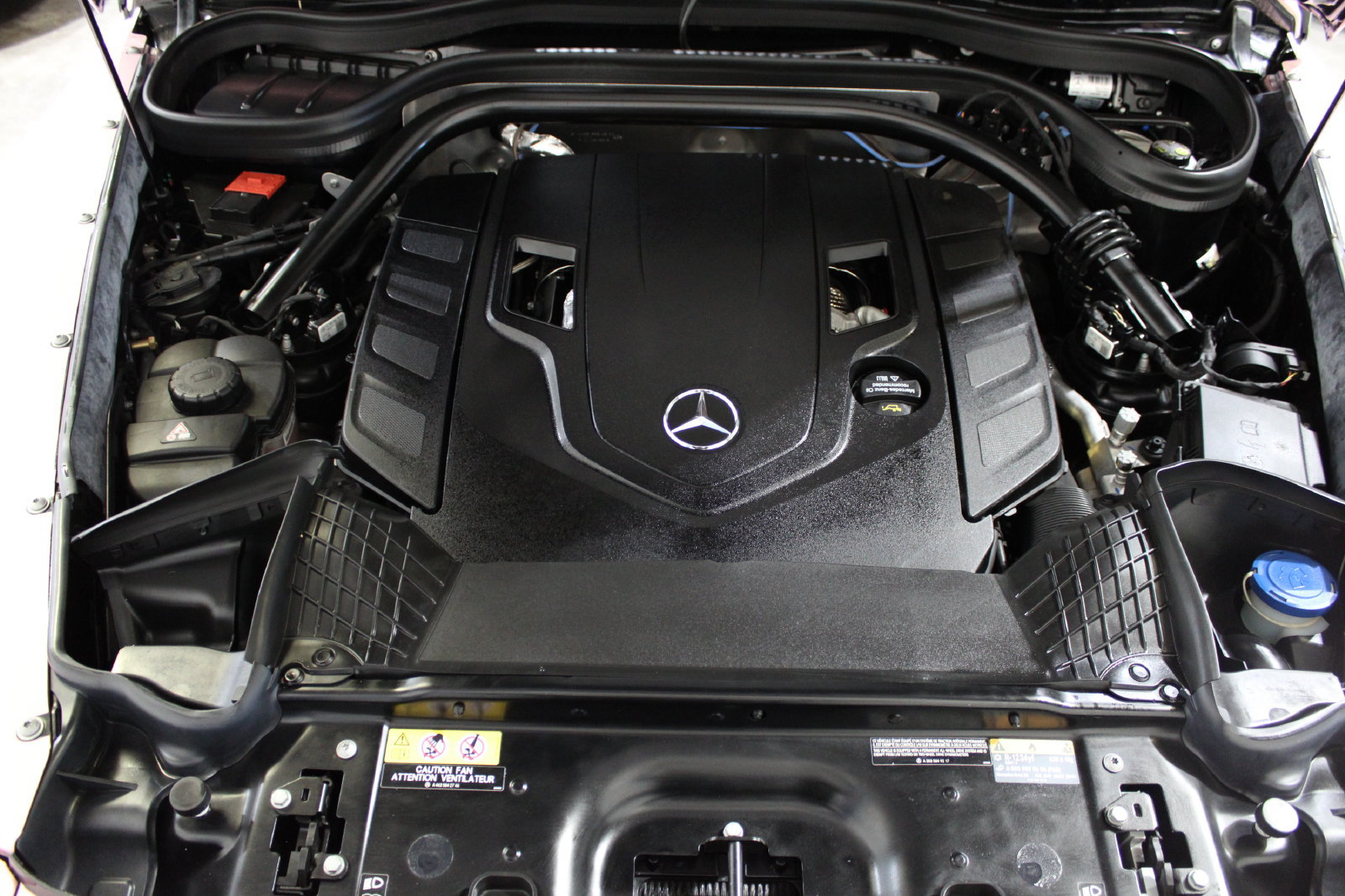 Used 2024 Mercedes-Benz G 550 image 44