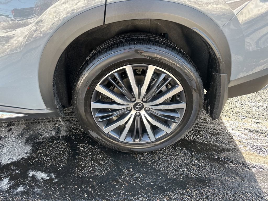 Used 2025 INFINITI QX60 Sensory w/ Vision Package image 22